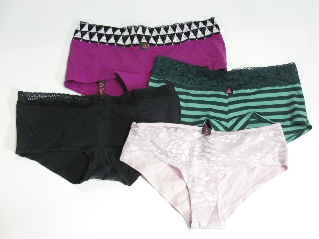 Police Auctions Canada - (4) Assorted Women's La Senza Underwear (121180L)
