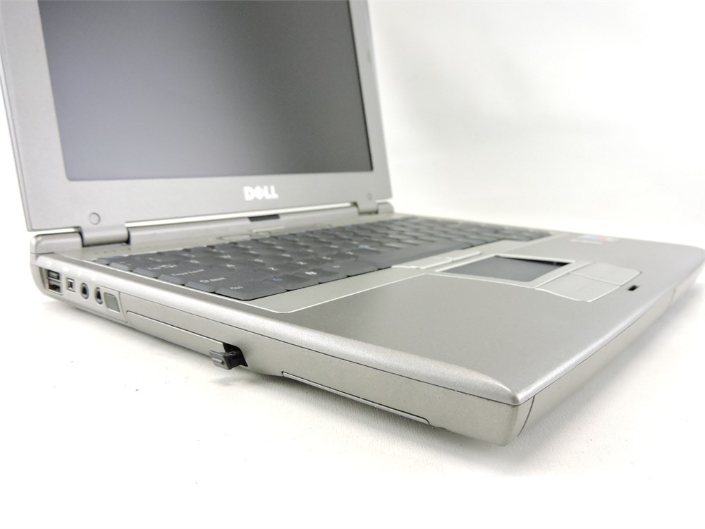 Police Auctions Canada - Dell Latitude D400 12" PC Laptop (Needs Repair
