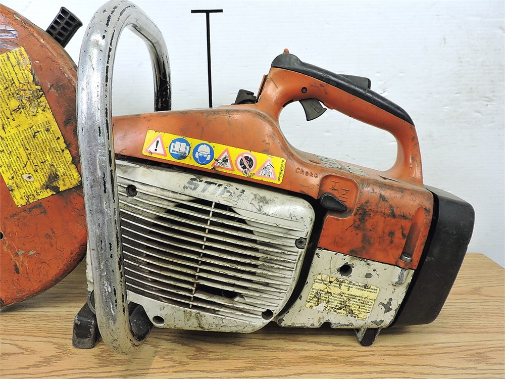 Police Auctions Canada - Stihl TS400 Gas Powered 64cc Concrete Saw (226153A)