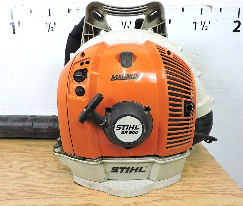 Police Auctions Canada - Stihl Magnum BR600 Gas Powered 65cc Leaf Blower Backpack (226158A)